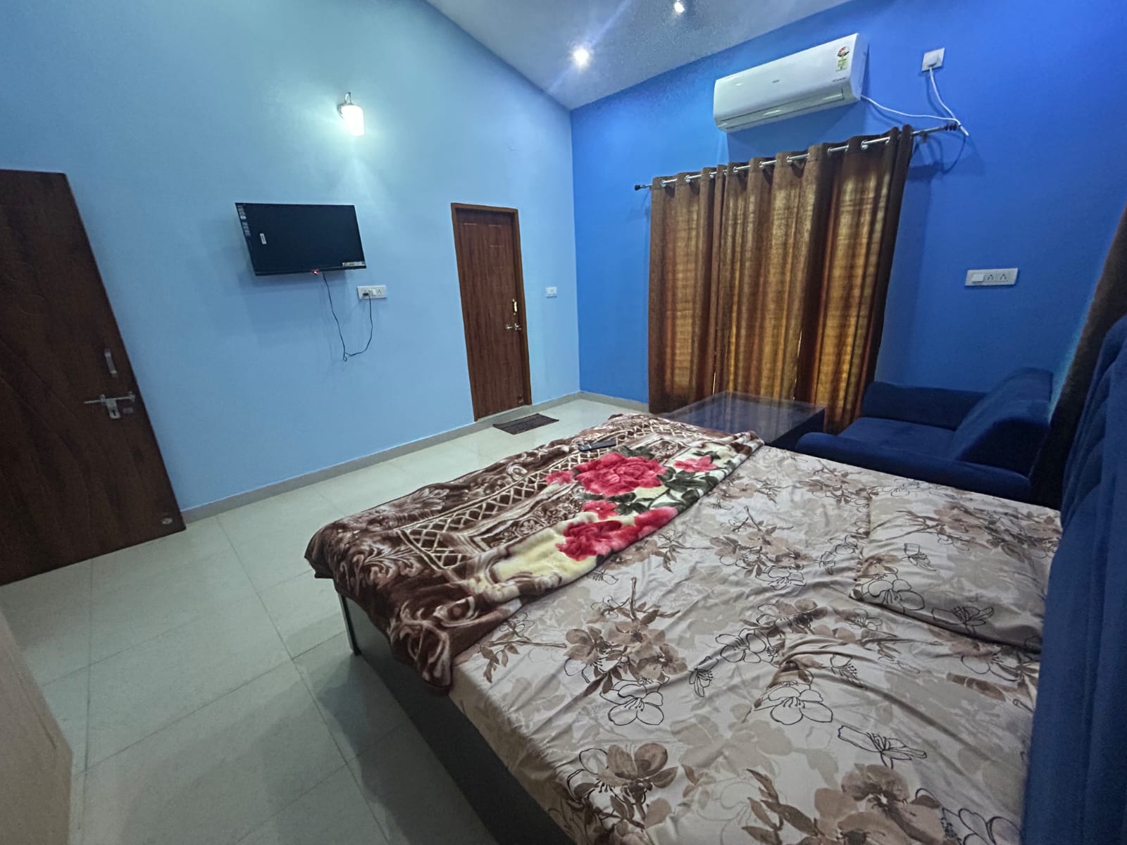 Deluxe Room (Premium)